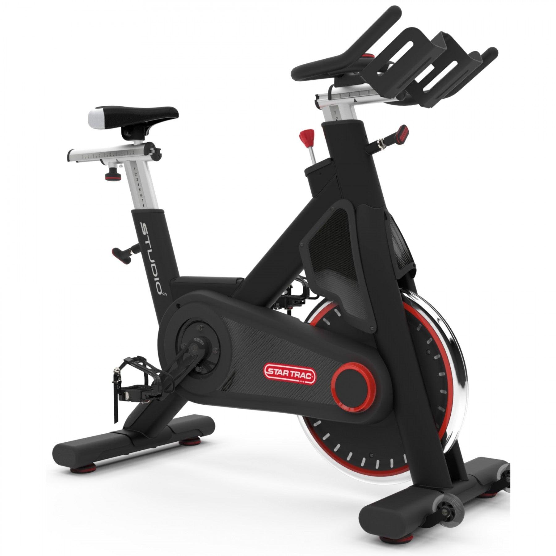 star-trac-studio-5-indoor-cycle-studio-bike_1_1.jpg