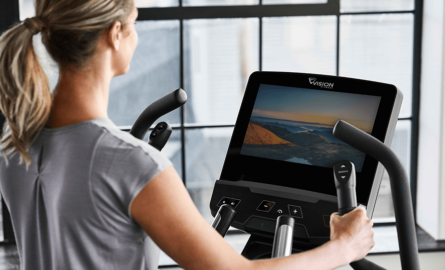 vision-s700e-lifestyle-square-01.png